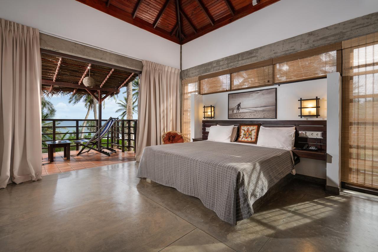 Hotel Seven Turtles Tangalle Exterior foto